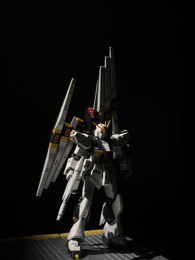 METAL ROBOT魂 ＜机动战士系列＞  Nu高达（双浮游炮装备型）