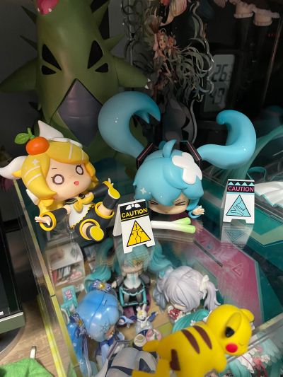 摔倒的初音未来系列 迷你手办