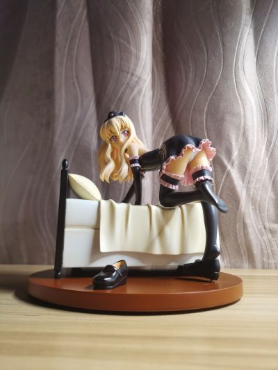 零之使魔 露易丝・芙兰ソワーズ・ル・ブラン・ド・ラ・ヴァリエール Bustier Ver. 