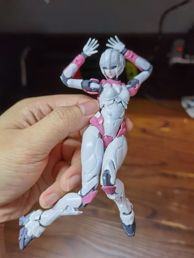 风雷模型   阿尔茜