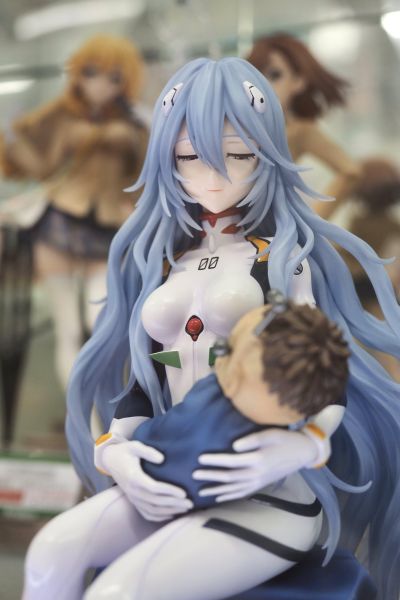 新世纪福音战士新剧场版 绫波零 ～深情目光～