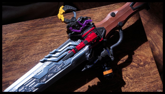 虫王战队超王者 DX王者之剑