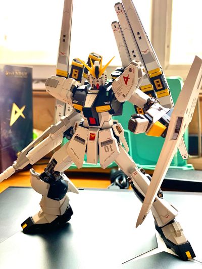 METAL ROBOT魂 ＜机动战士系列＞  Nu高达（双浮游炮装备型）