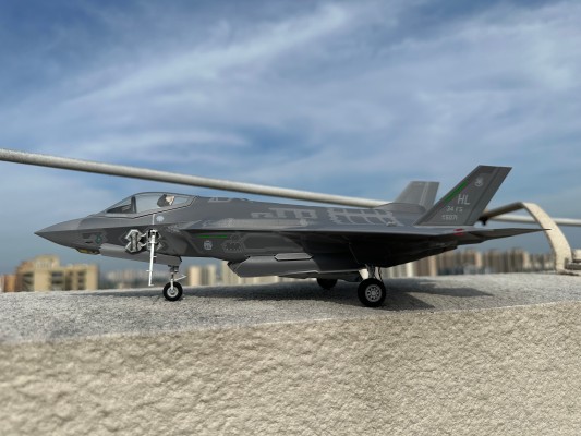 61124 杰作机系列 No.124 洛克希德马丁 F-35A 闪电Ⅱ