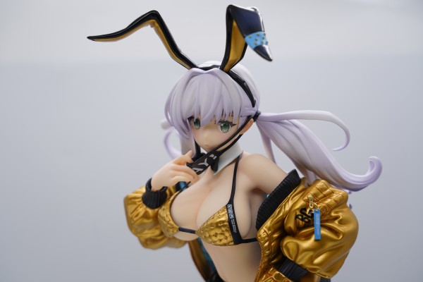 宇佐田美海 金色版