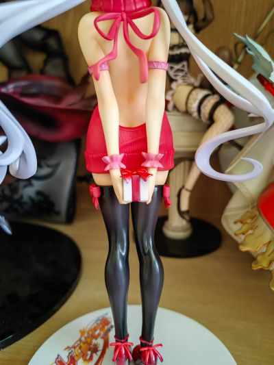 战姬绝唱AXZ  雪音克莉丝 迷人毛衣Style