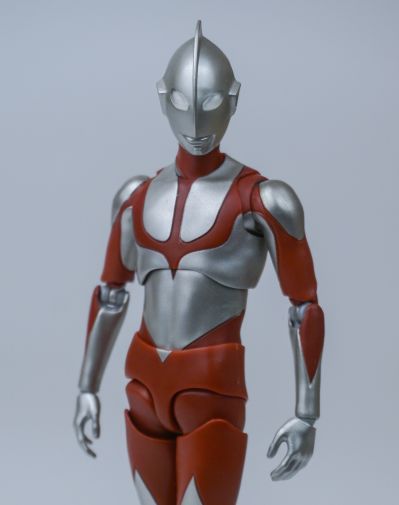 S.H.Figuarts 新·奥特曼 冒牌奥特曼