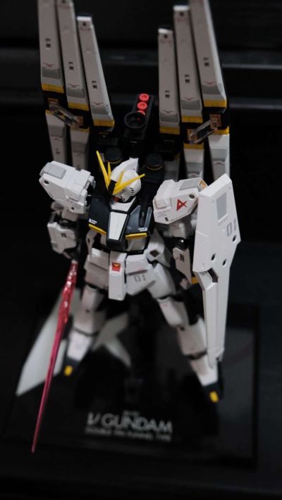 METAL ROBOT魂 ＜机动战士系列＞  Nu高达（双浮游炮装备型）