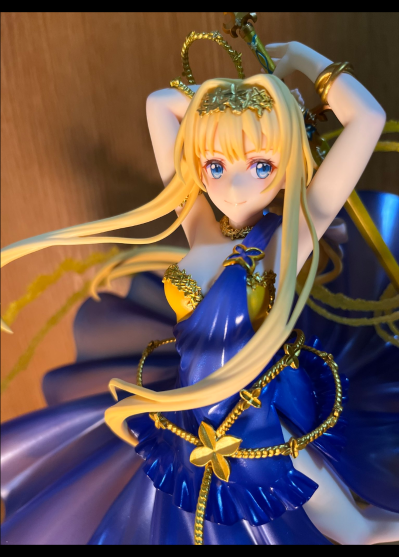 刀剑神域 爱丽丝 水晶礼服