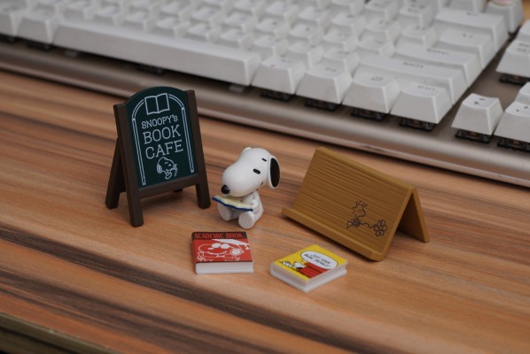 史努比的图书咖啡馆