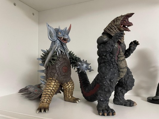 大怪兽系列 泰罗奥特曼 泰兰特（新配色） 发光版