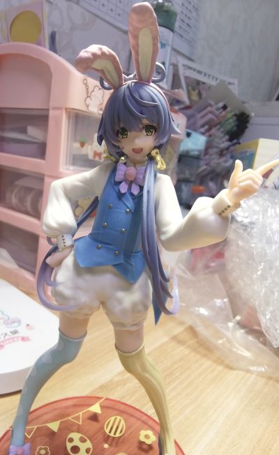 Coreful 洛天依 复活节（TAITO线上抓娃娃限定）