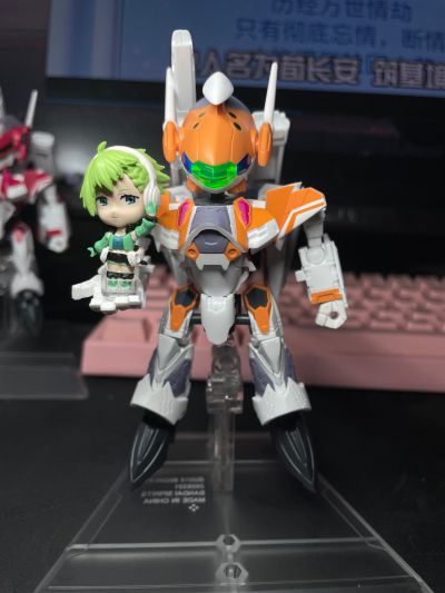 TINY SESSION 超时空要塞DELTA  VF-31E  齐格飞（查克专用） +蕾娜