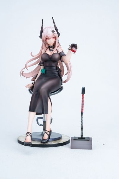 明日方舟 泥岩-黑曜石