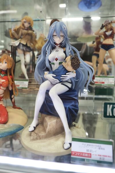 新世纪福音战士新剧场版 绫波零 ～深情目光～