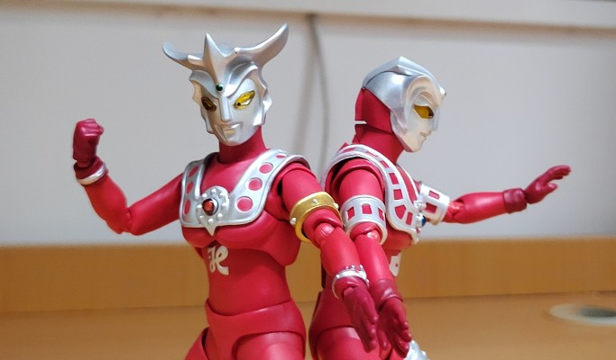 S.H.Figuarts  雷欧奥特曼 阿斯特拉