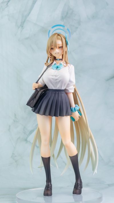 蔚蓝档案 一之濑明日奈 校服