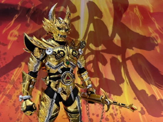 S.H.Figuarts(真骨雕制法) 牙狼 黄金骑士牙狼（冴岛钢牙）