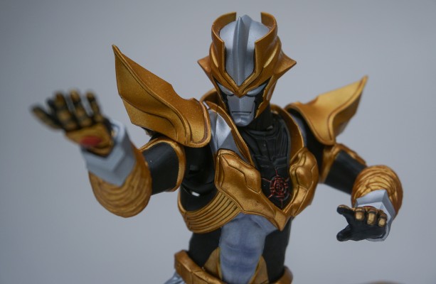 S.H.Figuarts  奥特银河格斗 命运冲突 阿布索留特塔尔塔洛斯