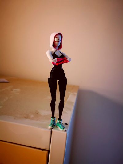 S.H.Figuarts  蜘蛛格温（蜘蛛侠：纵横宇宙）