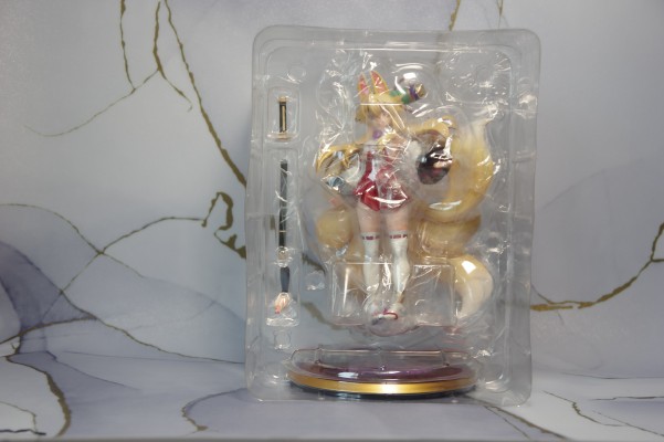 ExcellentModel 神罗万象巧克力 白面金剛九尾伊子娜