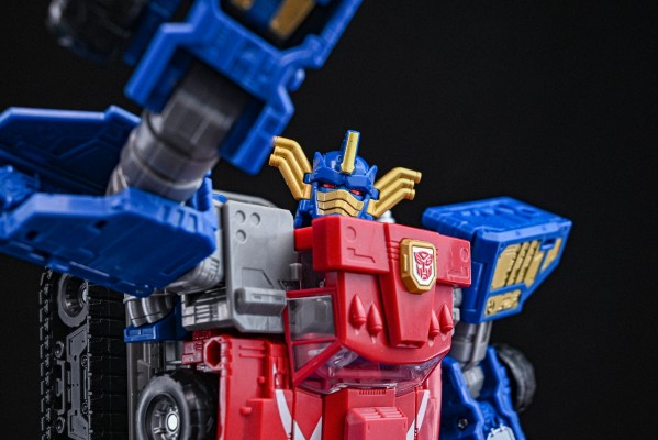 变形金刚传世系列  TL-48 擎天柱（变形金刚之雷霆舰队）