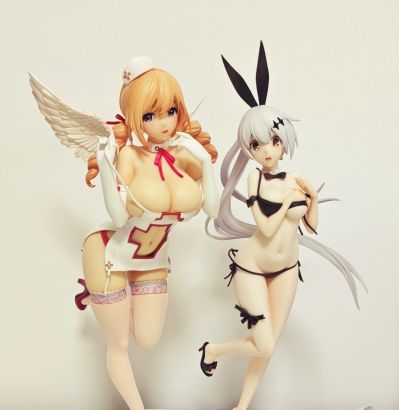 少女前线 Five-seveN 泳装重创