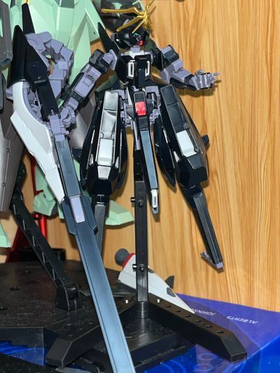 HG  机动战士Z高达外传RE-BOOT 巴扎姆