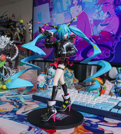 初音未来 LAM摇滚歌手