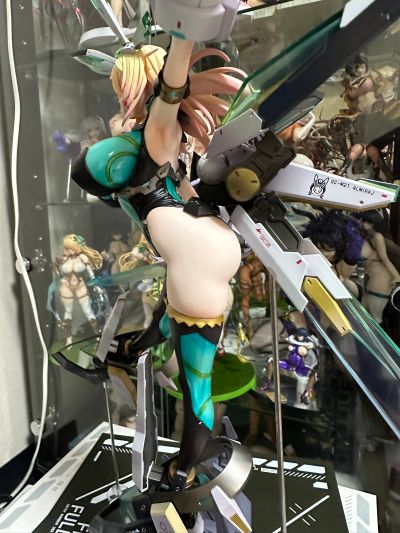 轨道少女 ENTRY NO.01 菲欧娜·满月