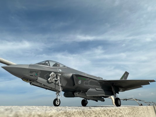 61124 杰作机系列 No.124 洛克希德马丁 F-35A 闪电Ⅱ