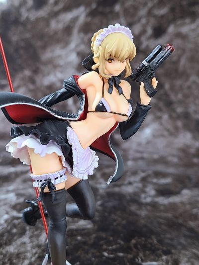 命运-冠位指定 阿尔托莉雅·潘德拉贡〔Alter〕 泳装女仆