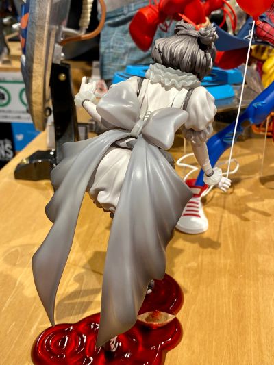 恐怖美少女 小丑回魂 潘尼怀斯（2017） 纯色版