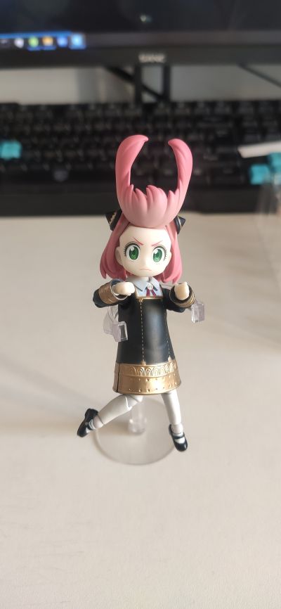 S.H.Figuarts  阿尼亚·福杰 -校服版本-