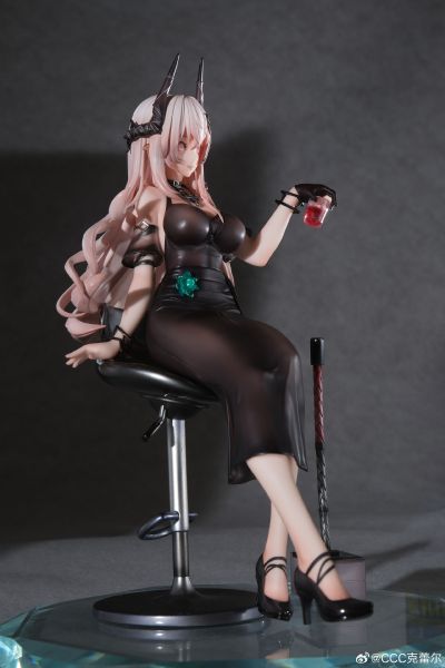 明日方舟 泥岩-黑曜石