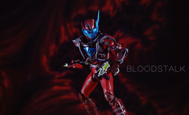 S.H.Figuarts 假面骑士：创骑 血潜