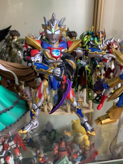 布鲁可超动积木人-传奇版   泽塔奥特曼-德尔塔天爪