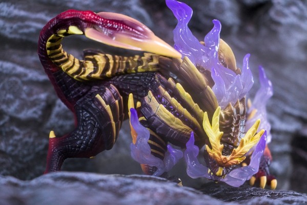 Amiibo 怪物猎人 崛起 恶逆无道 怨虎龙