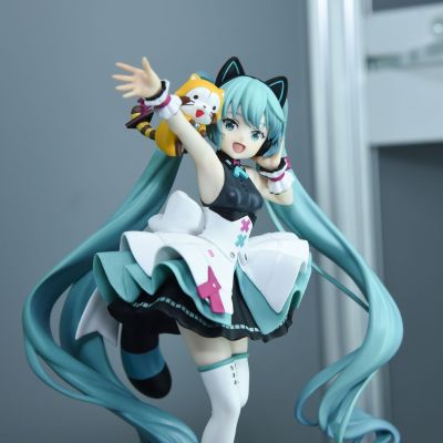 Exc∞d Creative 初音未来×浣熊方块  -网络新纪元-