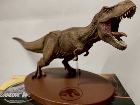 Luminasta 侏罗纪世界 暴龙