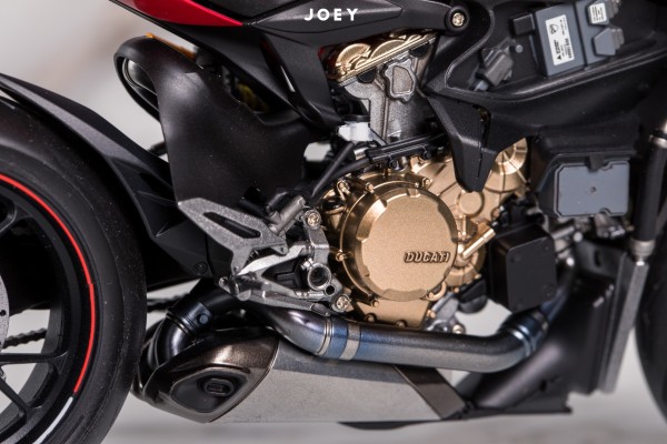 1/12 摩托车系列 No.129 杜卡迪 1199 Panigale S