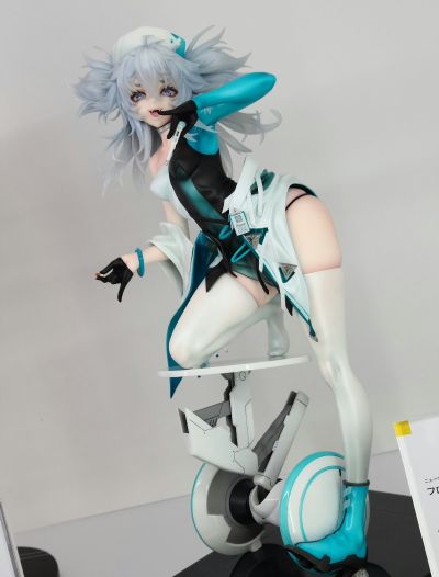 少女前线：云图计划 芙洛伦