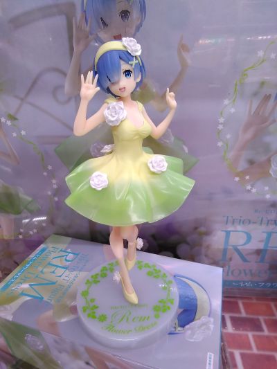 Trio-Try-iT Re：从零开始的异世界生活 花裙雷姆