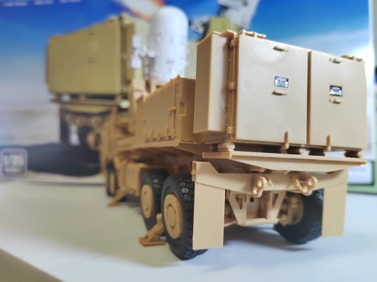 编号：01092 1/35 装甲车辆系列“铁穹”防空系统