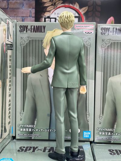 间谍过家家 全家福 劳埃德·福杰