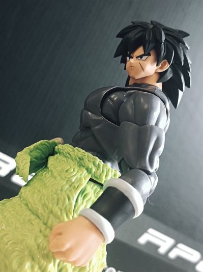 S.H.Figuarts  布罗利《龙珠超：超级人造人》