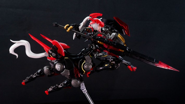 赛博森林 战争之影 叶芙娜·马尔基娜