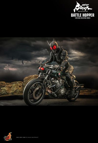 TMS108 假面骑士暗日（BLACK SUN） 战蝗摩托 珍藏品