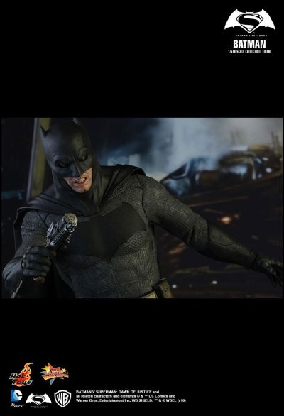 MMS342 蝙蝠侠大战超人 蝙蝠侠 珍藏人偶