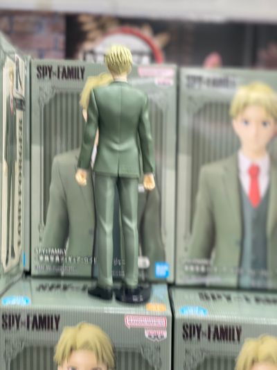 间谍过家家 全家福 劳埃德·福杰